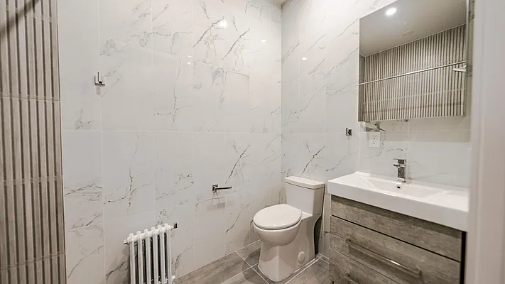 Rented by Nooklyn NYC LLC | media 9