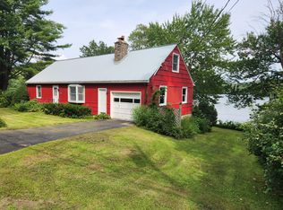 21 Pond Rd, Wayne, ME 04284