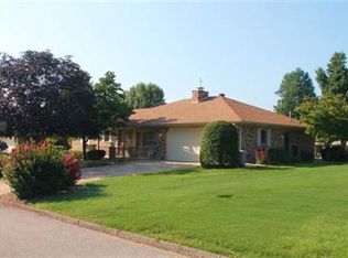 1721 Lilac St, Mountain Home, AR 72653