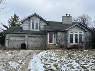 8219 195th Ave, Bristol, WI 53104