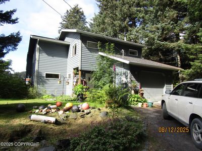 703 Lilly Dr, Kodiak, AK, 99615