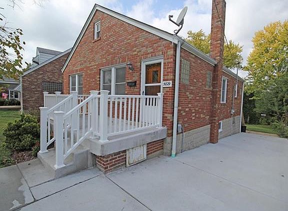4th image of 5829 Staely Ave