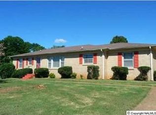 2112 York Rd NW, Huntsville, AL 35810