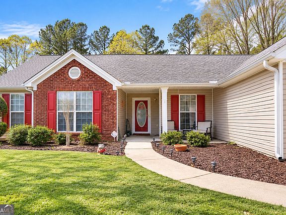 2nd image of 244 Natchez Cir
