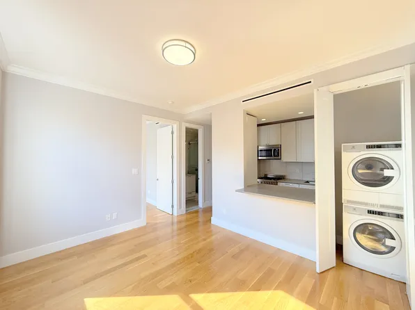 252 West 76th Street image 1 of 11