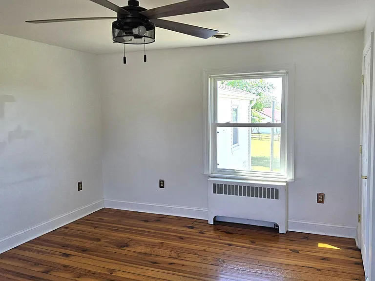 8293 Leetown Rd — Photo 24