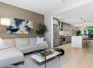 2126 Saint Johns St, Pt Moody, BC V3H 0J5