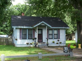 305 S Rose St, Stuttgart, AR 72160