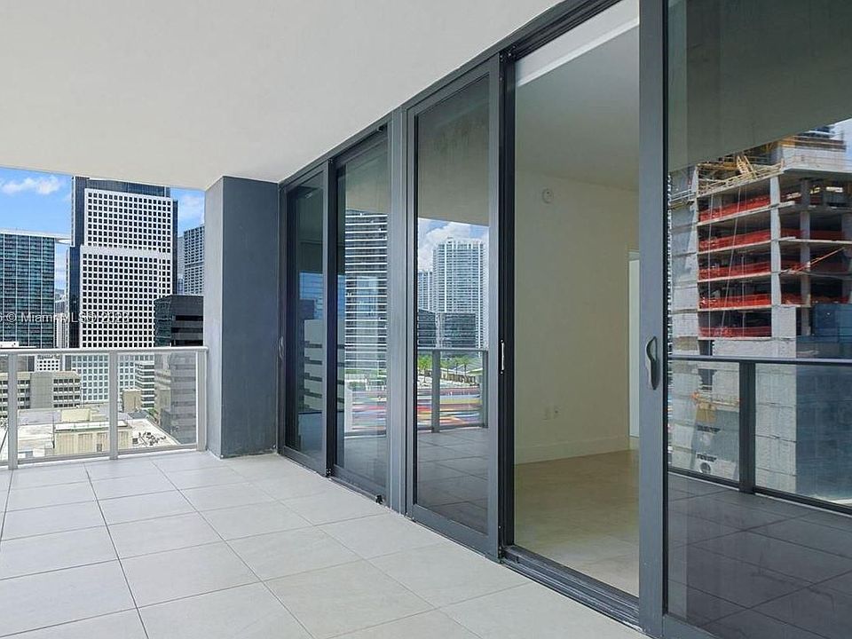 1st image of 1010 Brickell Ave Unit 1711