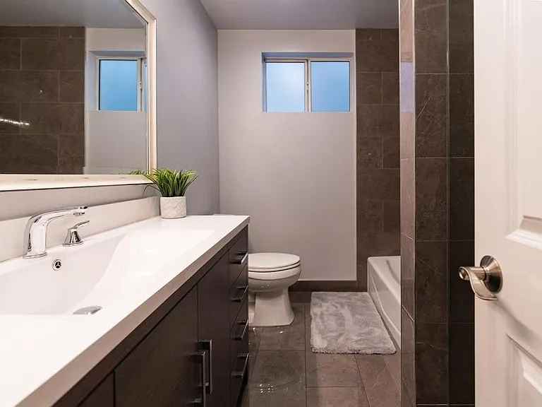4358 Mammoth Ave #2 — Photo 17