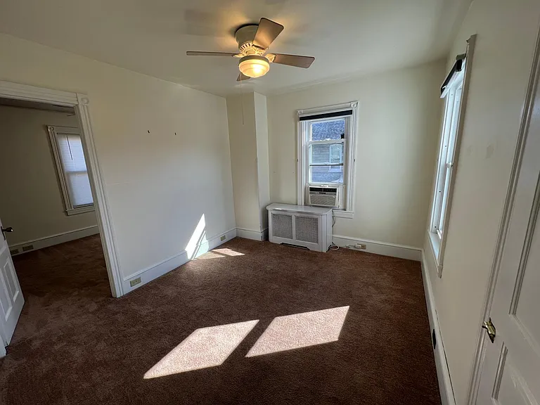 328 W Penn Ave #2 — Photo 6