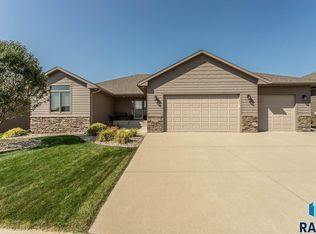 4309 S Alpine Ave, Sioux Falls, SD 57110