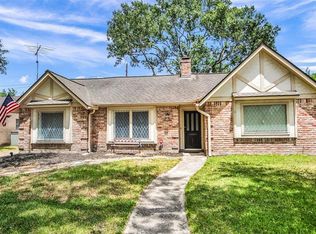 11818 Mill Trail Ln, Houston, TX 77070