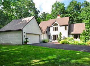 34 Pheasant Run, North Granby, CT 06060