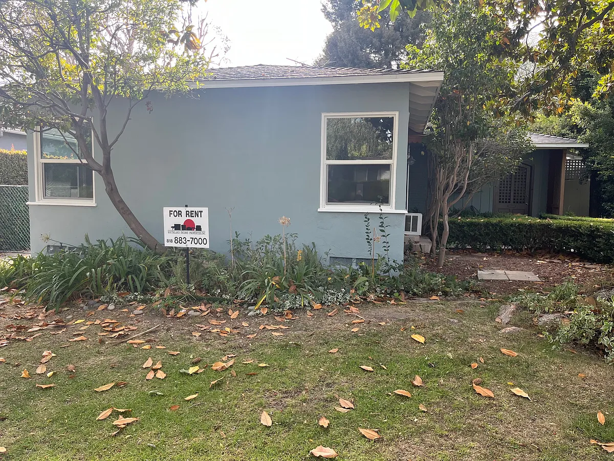 Building Photo - 127 Stonehaven Way