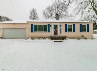 7599 Maddock Rd, North Ridgeville, OH 44039