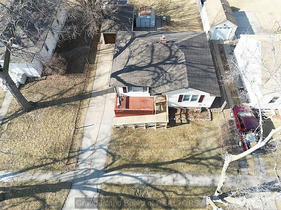 4th image of 516 W 13th St