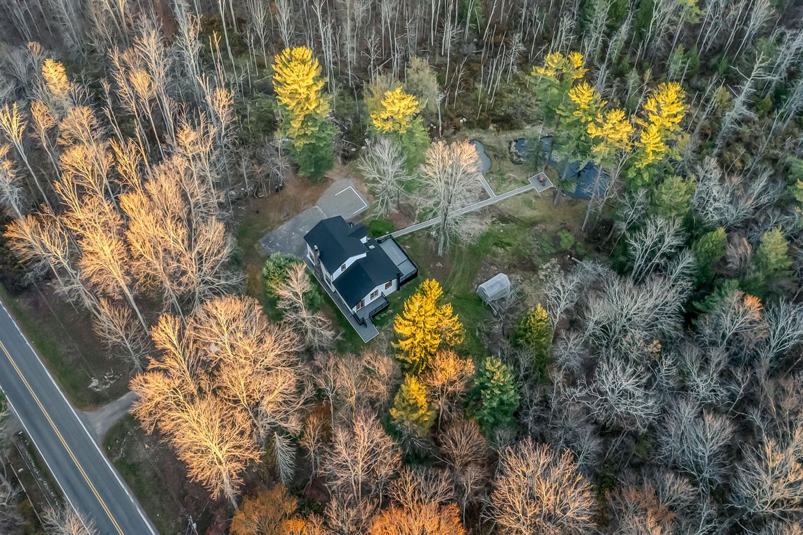 next background image