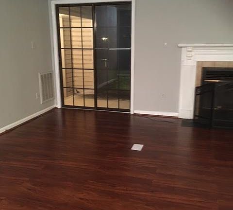 4th image of 6902 Mary Caroline Cir Unit C
