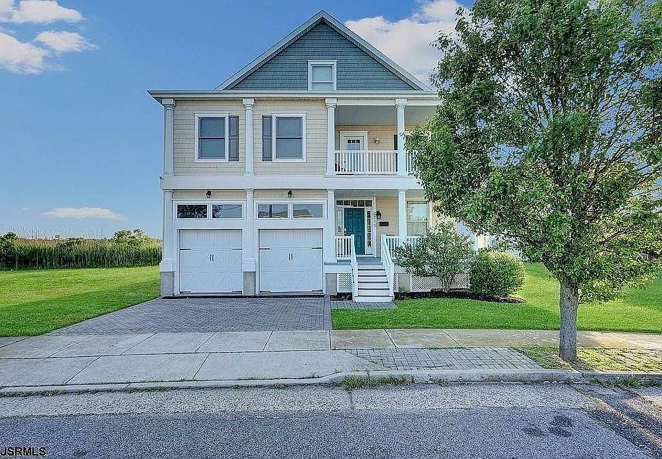 1st image of 2140 W Riverside Dr