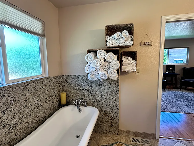 2280 Honey Ln — Photo 23