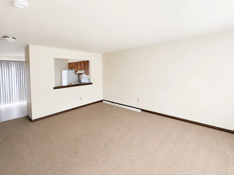 34 James St #A — Photo 3