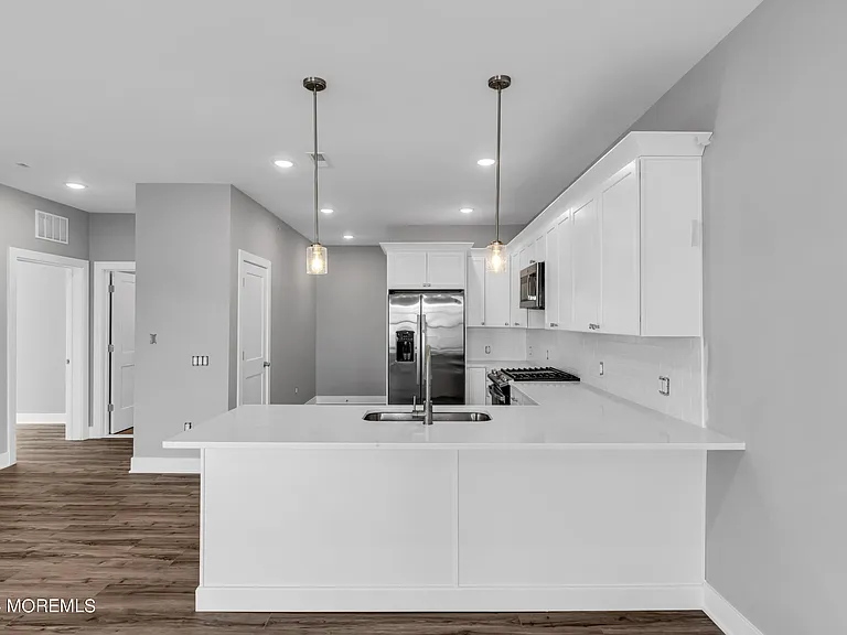 33 Union Ave #210 — Photo 11