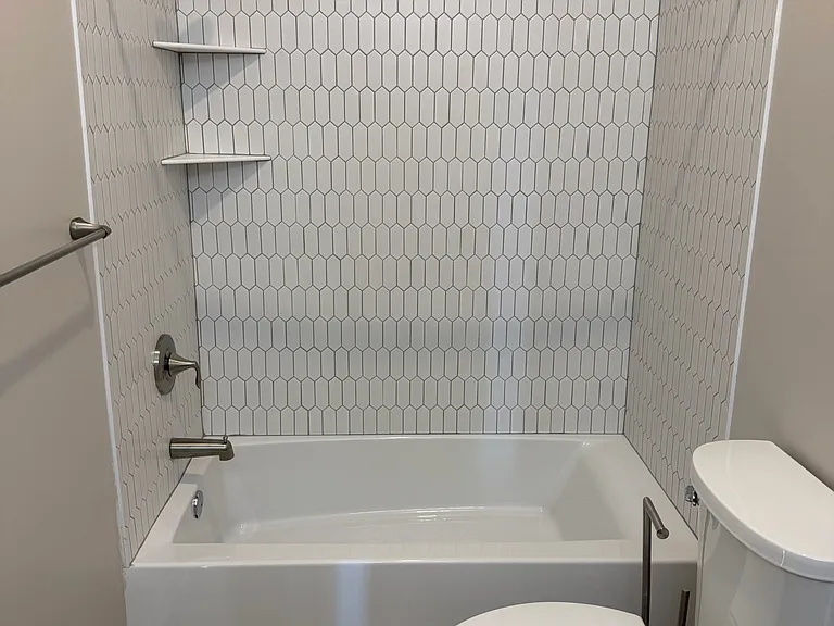 900 Central Ave #205 — Photo 18