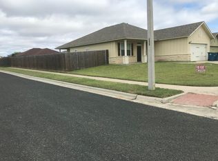 1100 Imperial St, Portland, TX 78374