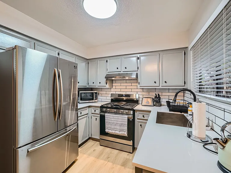 4508 Elwood Rd #A — Photo 5