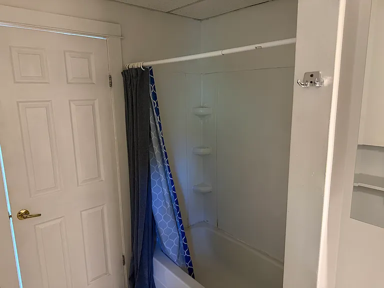 10 Elm St #2 — Photo 9