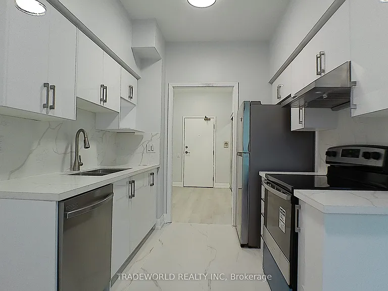33 Empress Ave #3002 — Photo 12