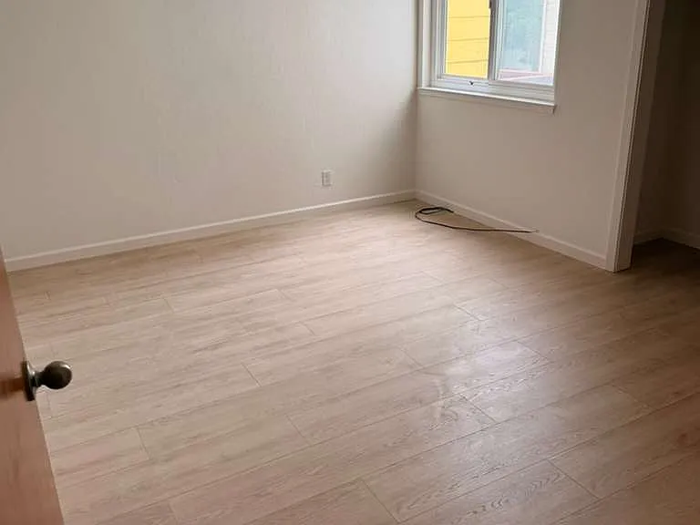 4611 Lincoln Way #1 — Photo 6