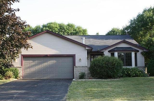 1st image of 9413 Hillside Drive