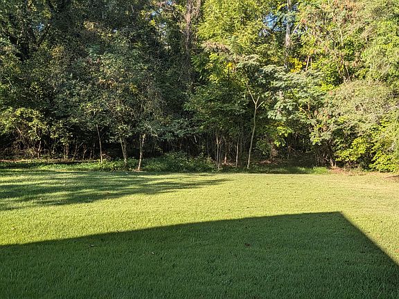 4th image of 1217 Roberdell Rd