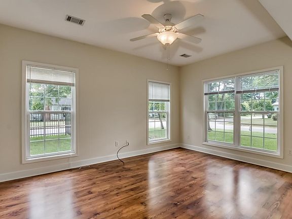 5th image of 1613 5th Ave #5