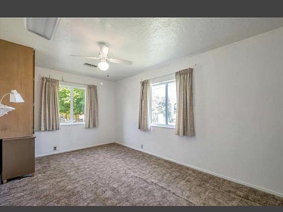 3rd image of 8800 Florin Rd