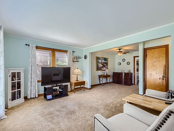 2nd image of 10738 S Central Park Ave
