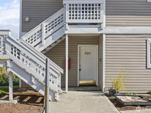 12432 SE 272nd Place #B101, Kent, WA 98030