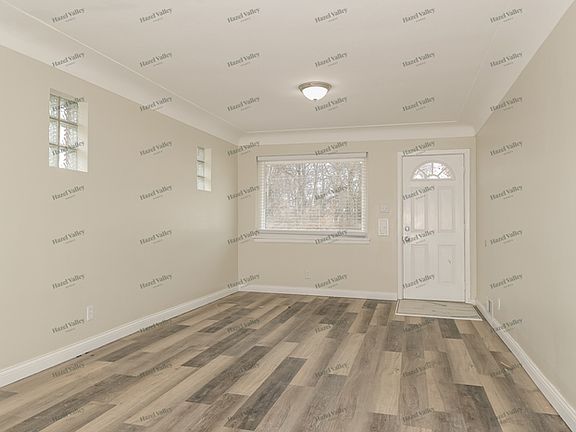 5th image of 6926 Greenway Ave