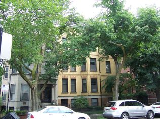 644 W Barry Ave APT 3, Chicago, IL 60657