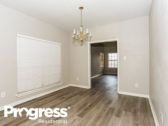 5th image of 635 Fern Dr