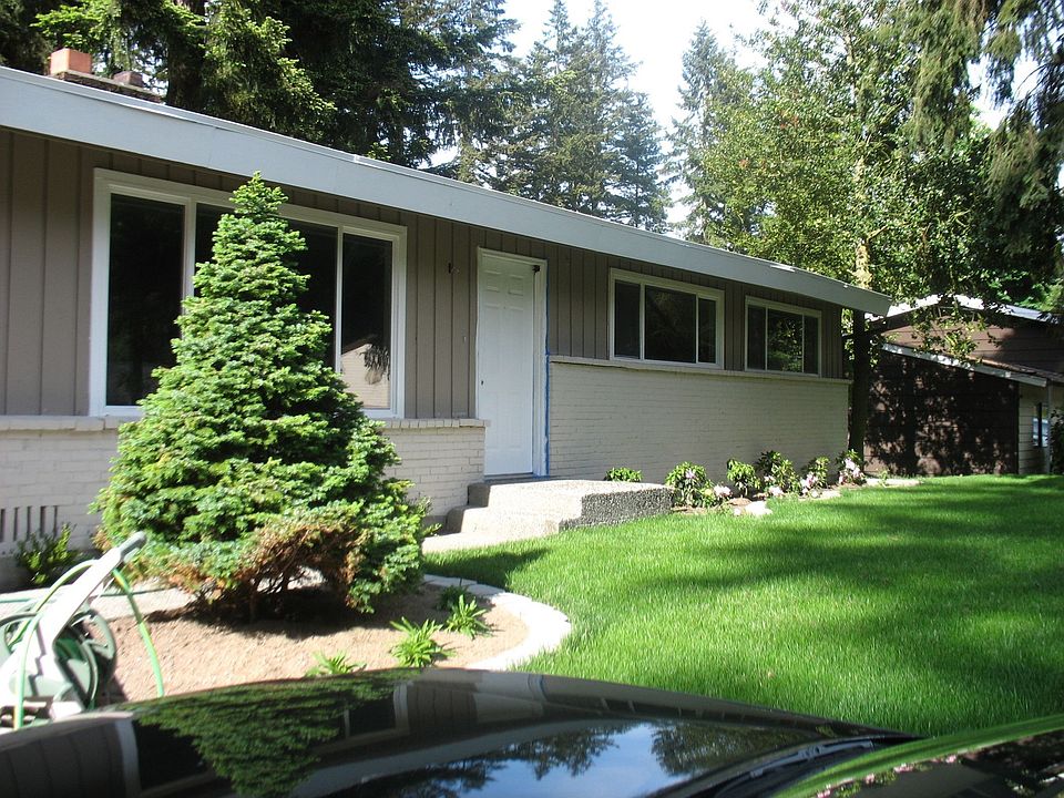 1st image of 6119 190th St SW