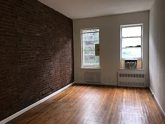 Rented by Eric Goodman Realty Corp