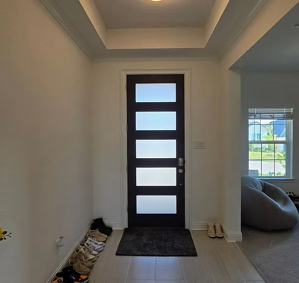 1513 Larson Ln — Photo 7