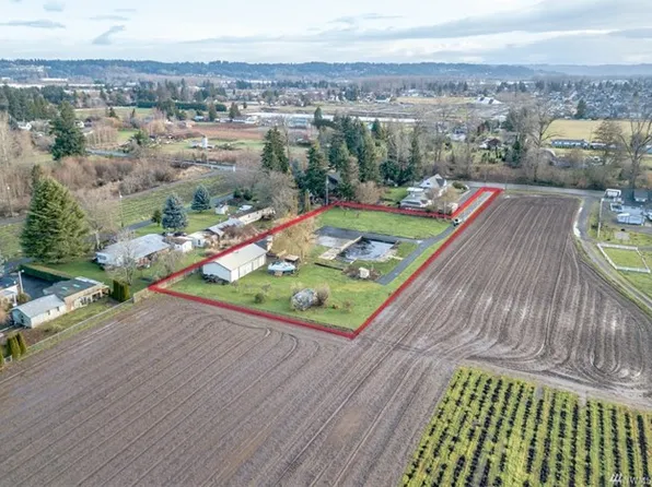 5926 66th Ave E, Puyallup, WA 98371