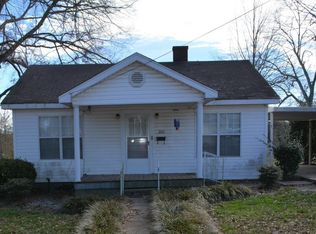 203 Marietta St, Booneville, MS 38829