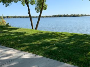 5063 217th St N, Forest Lake, MN 55025
