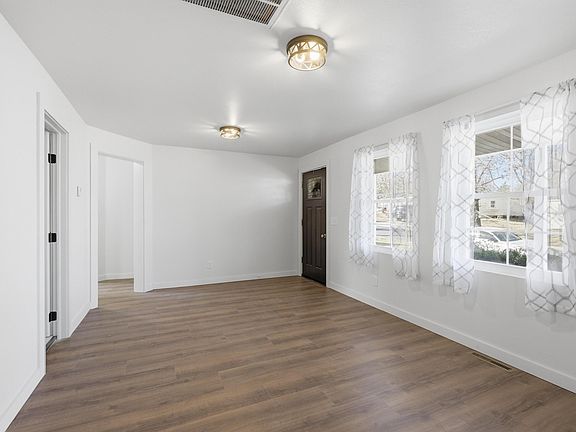 5th image of 1015 Kentland Drive Drive