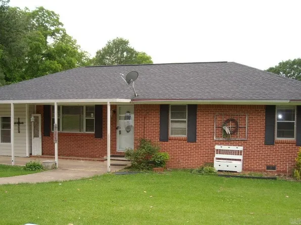 526 N 5th St, Hampton, AR 71744